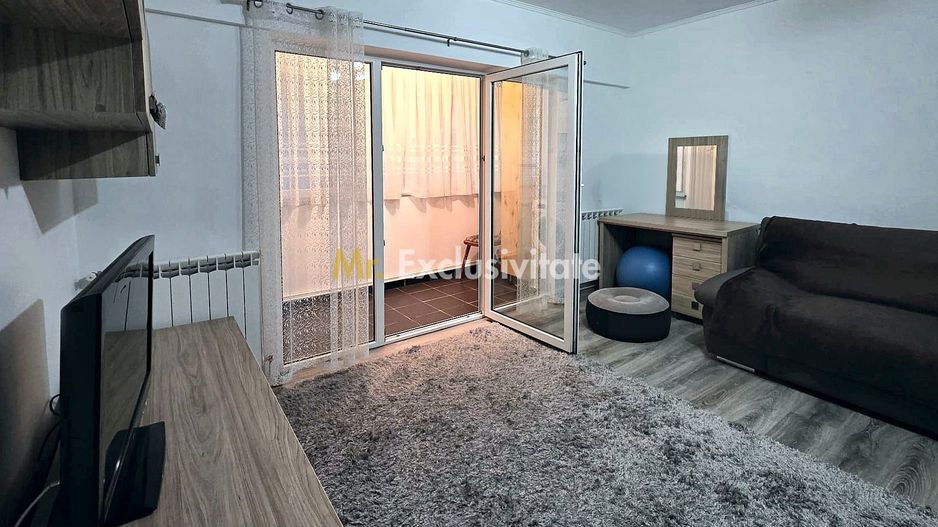 De Vânzare Apt 2 camere Micro 16 - Poză 1