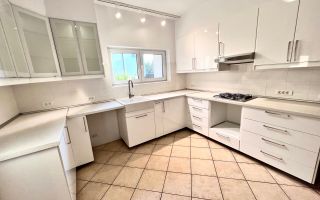 VILA CU 5 DORMITOARE LA INCHIRIERE IN COMPLEX REZIDENTIAL - Poză 2