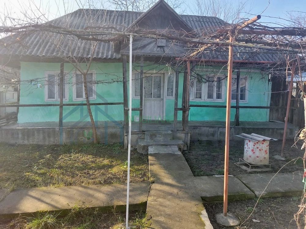 Casă cu teren intravilan 6.900 mp și extravilan 950 mp, comuna Miroslovești, județul Iași, ieșire directă E85 - Poză 3