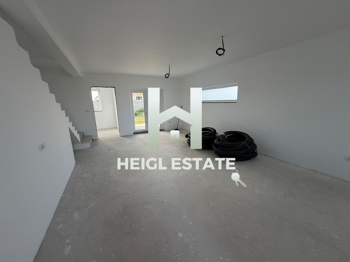 Duplex modern cu 4 camere in Mosnita - Poză 1