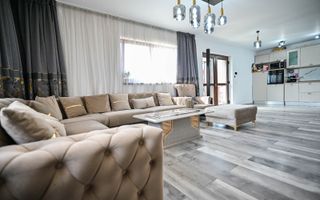 Casa individuală de vânzare Sânpetru, 5 camere, garaj, foișor, curte - Poză 2