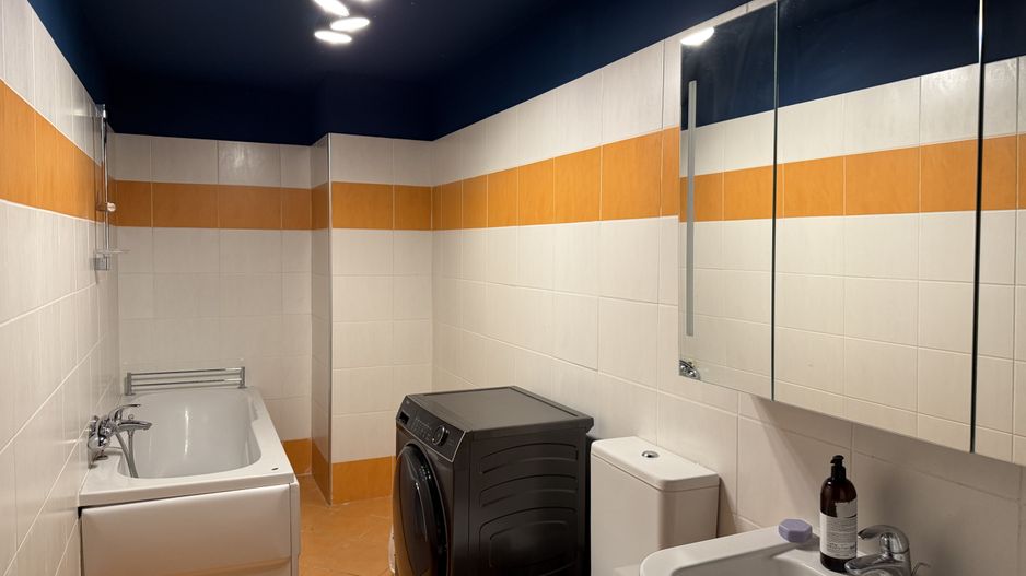 Refugiu Urban cu Lumină Naturală și Eleganță în Inima Pipera - Poză 9