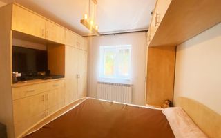 Valu lui Traian (COD 07) Casă  3 camere cu teren  de 930 mp - Poză 14