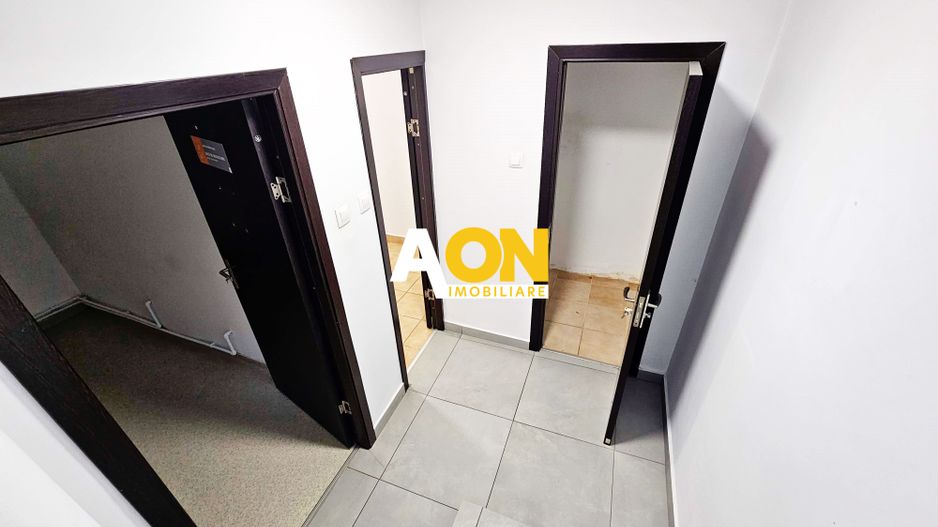 Spatiu comercial, 90 mp utili ( 65 parter + 15 subsol ), Cetate - Poză 7