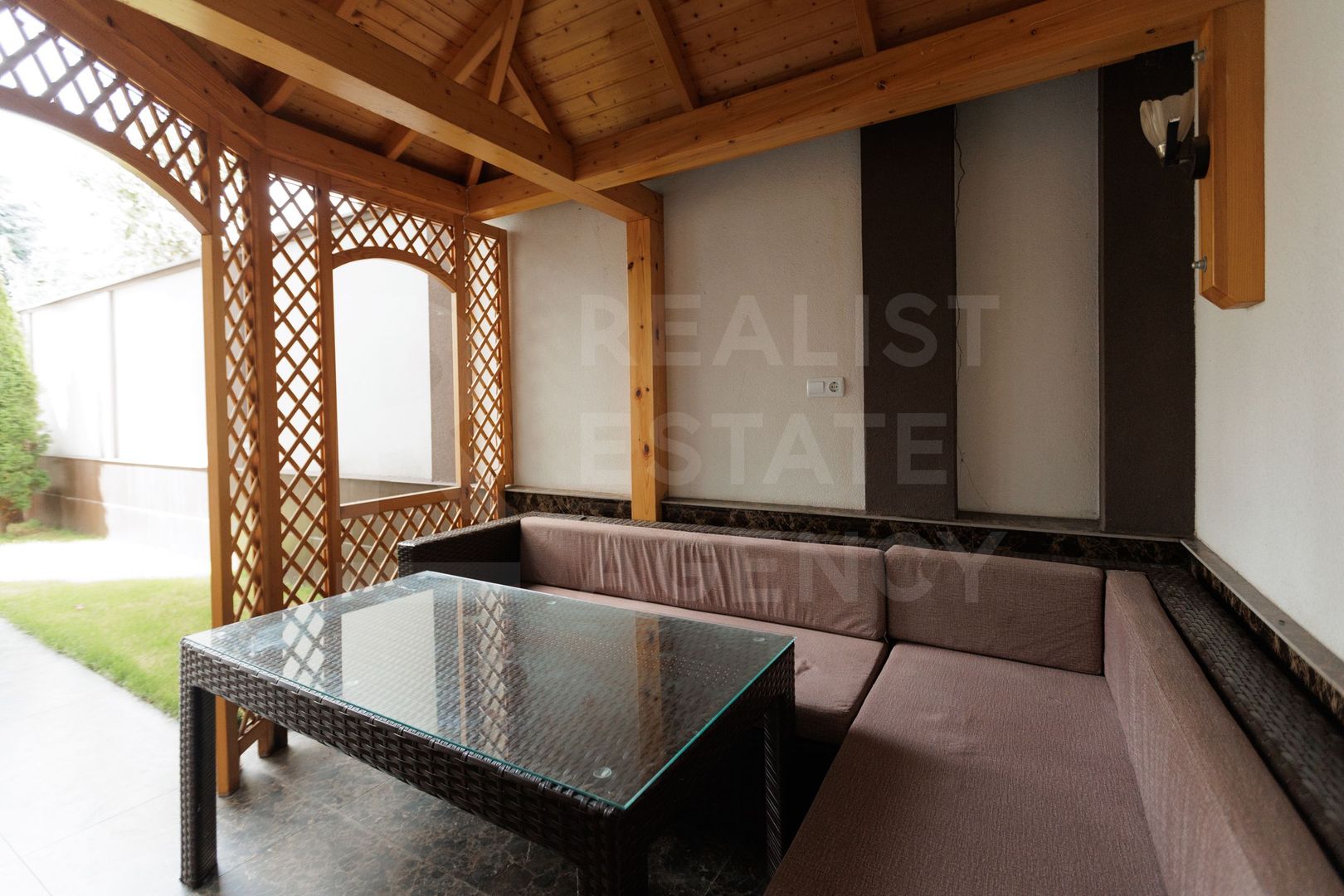 Chirie, casă, 2 nivele, 5 camere, str. George Meniuc, Centru - Poză 19