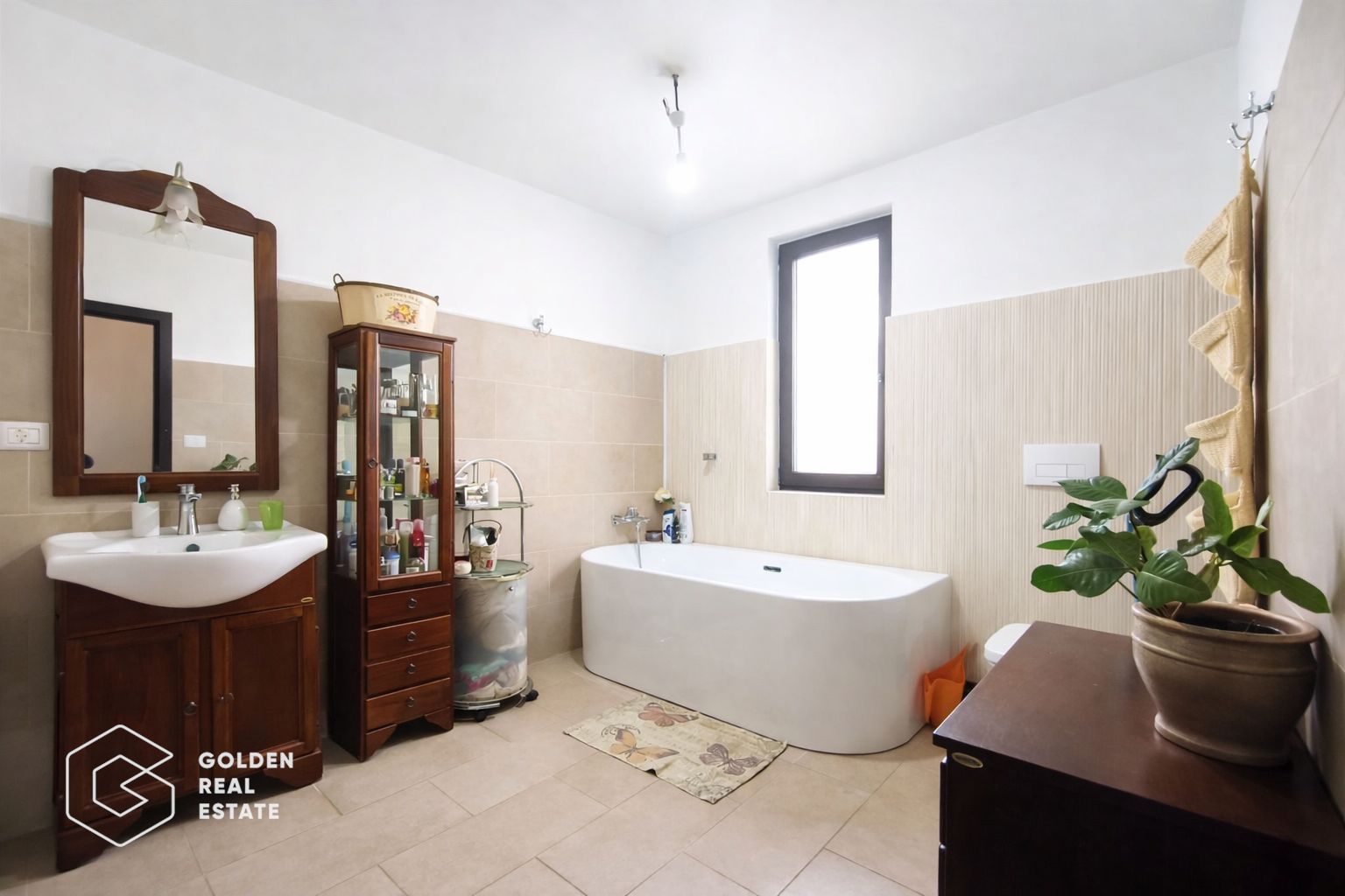 Casa practica cu 4 dormitoare, imobil eficient energetic, Via Carmina - Poză 10