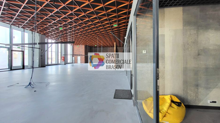 Spatiu  comercial - Showroom - 780 mp #plus-imo.ro - Poză 2