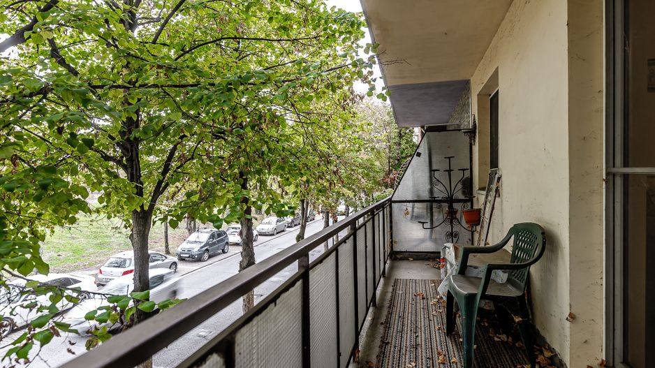 Rezervat 3 camere, etaj 1, vedere spre Mureș strada Praporgescu - Poză 2