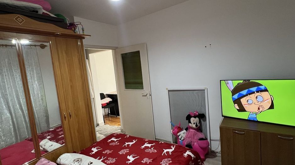 Vand Apartament 2 camere  4/4.  Mobilat si utilat - Poză 3