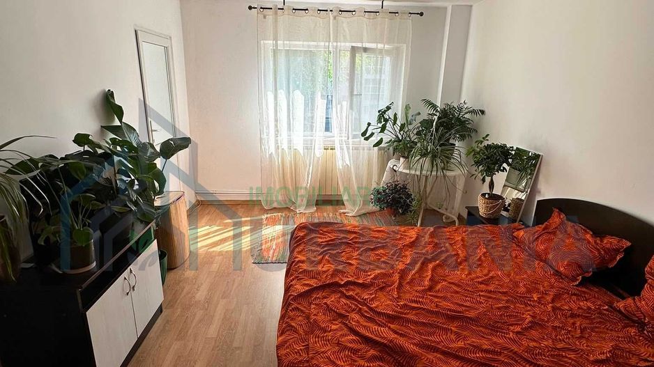 Apartament 1 cameră decomandat, etaj 1, Nicolina, Iași - Poză 1