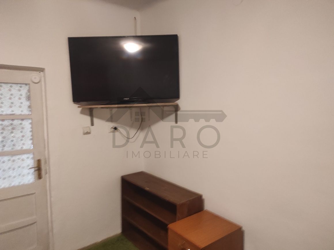 De inchiriat apartament la casa - Poză 7