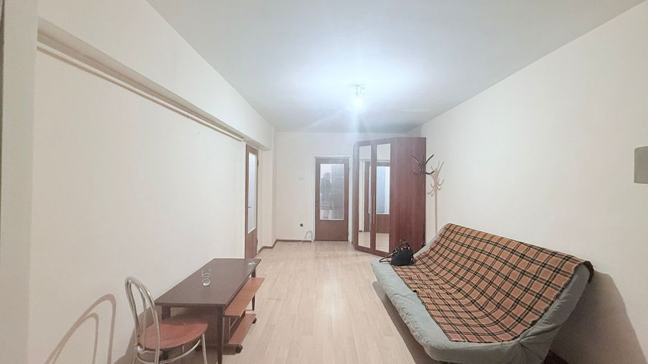 APARTAMENT 2 CAMERE BLOC 1989 REABILITAT TERMIC CRANGASi - Poză 1