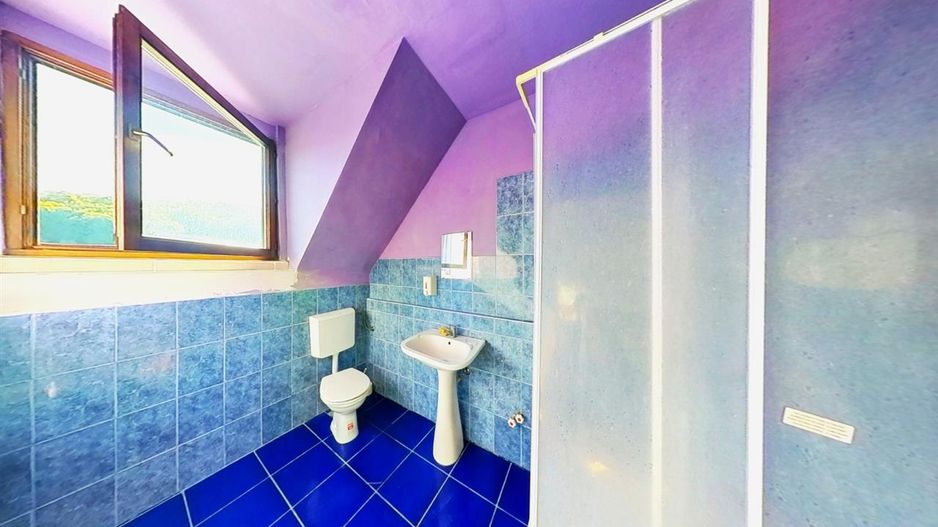 Proprietate versatila:rezidential/ comercial/investitional,Bereni,Mures. - Poză 19