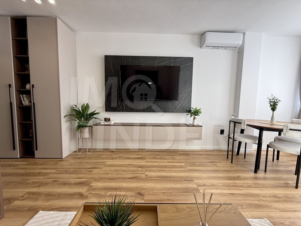 Apartament modern, complet renovat, cu panoramă superbă– Gheorgheni, str. Detunata - Poză 6