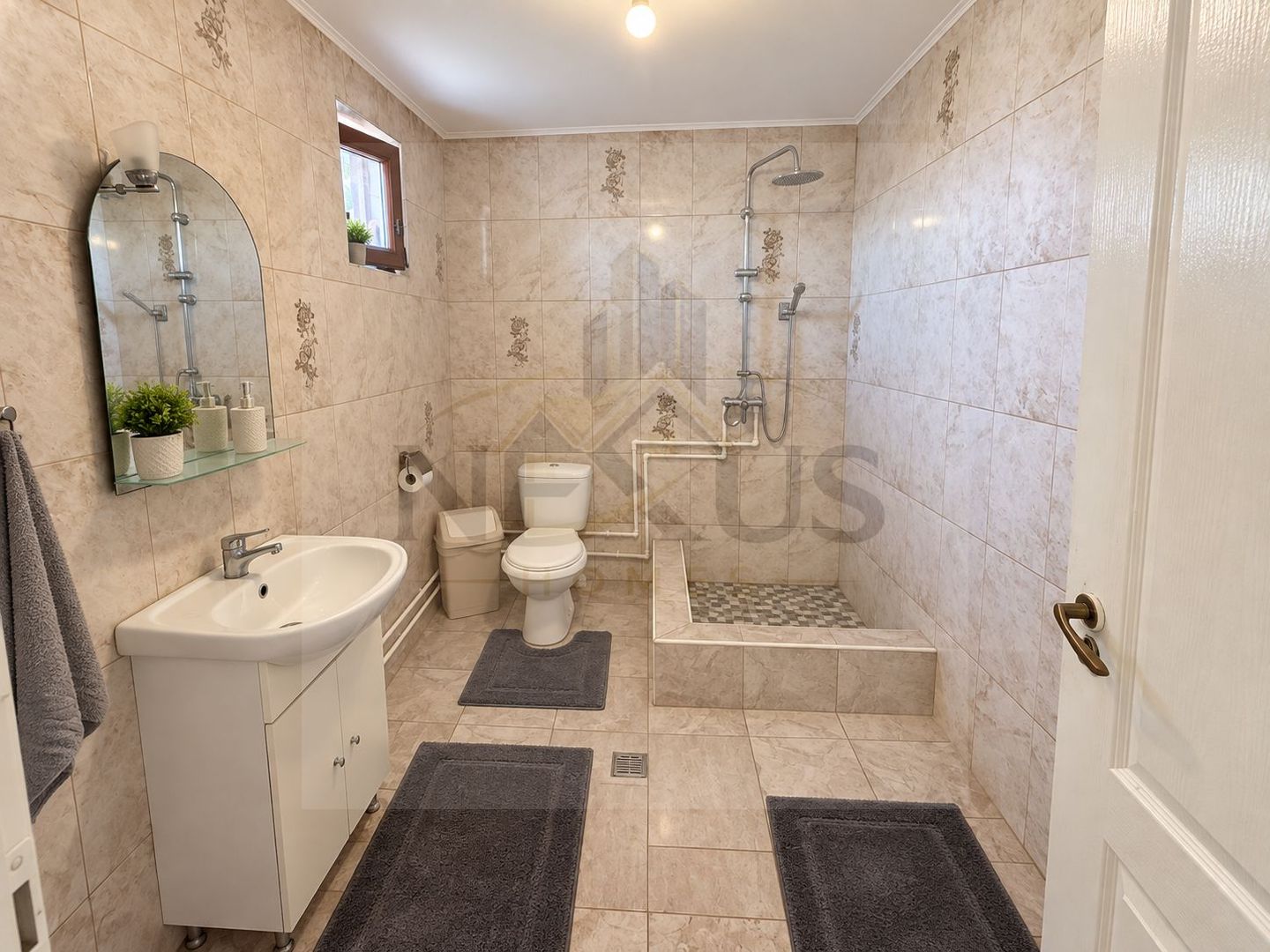 Casa individuala - 211 mp utili - 6 cam - 4 bai - Necesita investitie - Poză 14