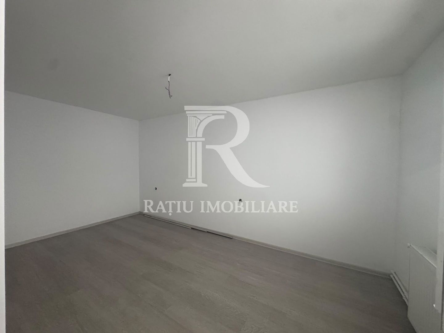 De vanzare | Casa cu 4 camere | Oradea - Poză 5