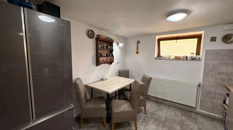 Casă versatila intretinuta 143 mp utili 5 camere 3 bai pivnita Lazaret - Poză 8
