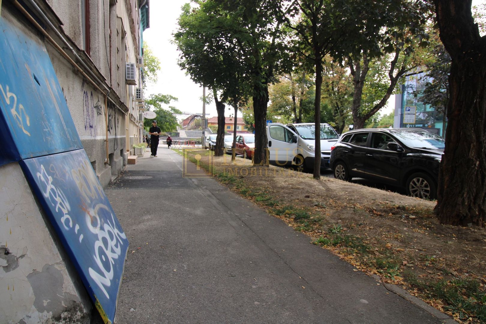 ideal pentru studenti sau o familie, cladire istorica, centrala proprie - Poză 19