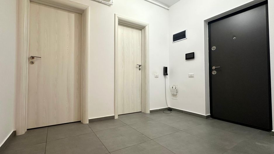 Apartament 3 camere, decomandat, cu loc de parcare - Poză 14