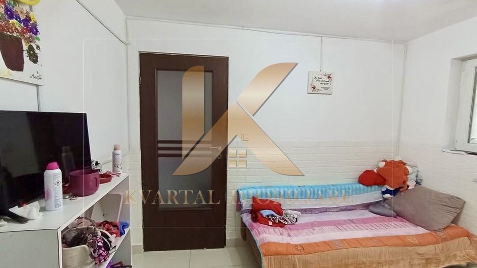 Casă la cheie la preț de apartament , 200mp Teren, garaj . Bujac! - Poză 6