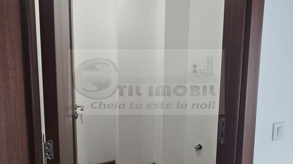 Apartament spațios 4 camere, 2 băi, balcon generos –Pacurari - Poză 11