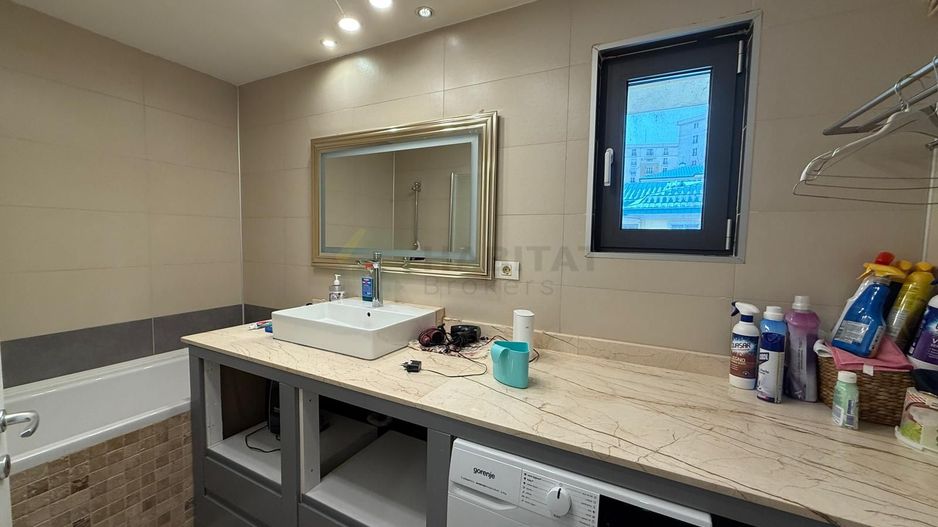Casă  de inchiriat 4 camere, mobilată lux, curte 70 mp – Cosmopolis - Poză 11