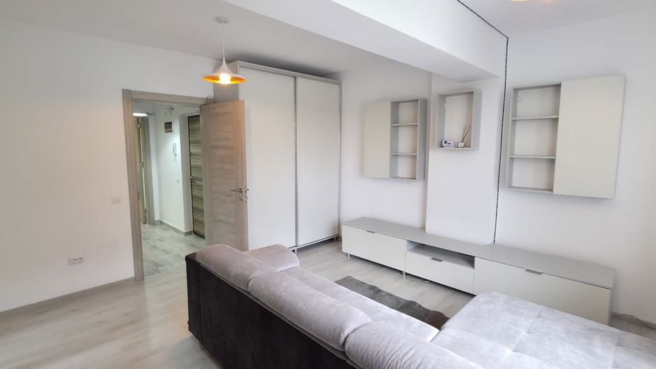 Garsoniera Decomandata Solstitiului Mall La Strada - Amurgului - Poză 1