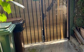 De vanzare casa trei camere - Poză 3