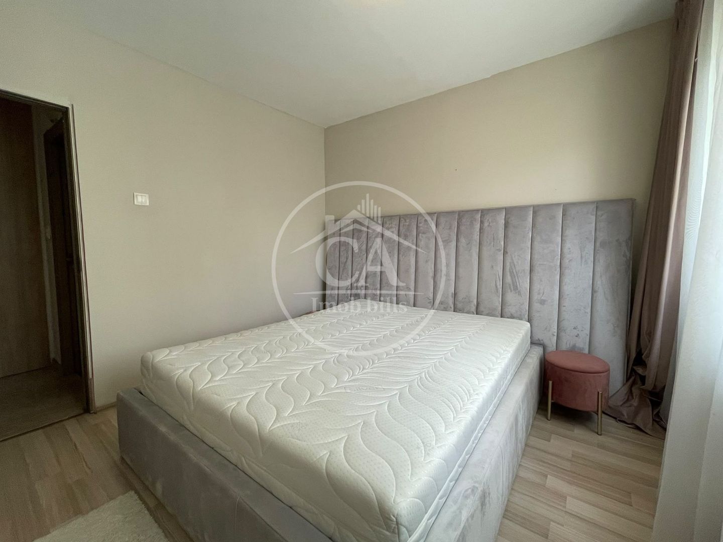 Apartament de închiriat cu 3 camere în zona Decebal, Oradea - Poză 8