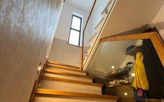 Casă de tip triplex la vânzare 6 camere /Șelimbăr /Secția 1 de Poliție - Poză 4