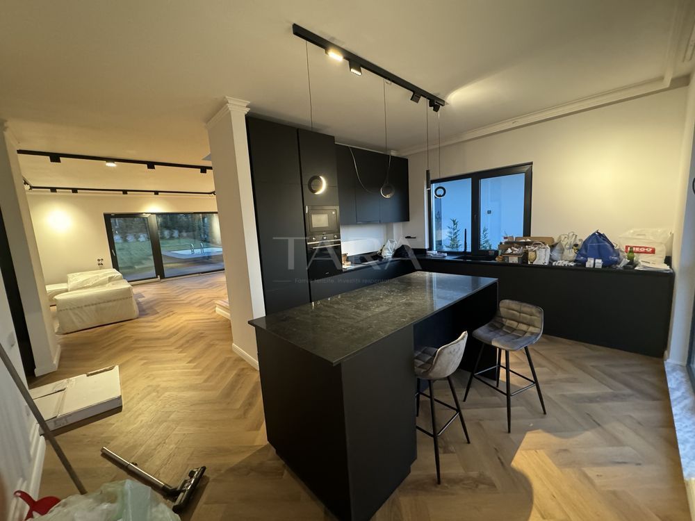 Vilă de lux cu piscină și tehnologie inteligentă în inima cartierului Andrei Mureșanu - Poză 3