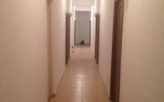 Spațiu comercial ultracentral – 185 mp – etaj 1 – 2.000 € - Poză 4