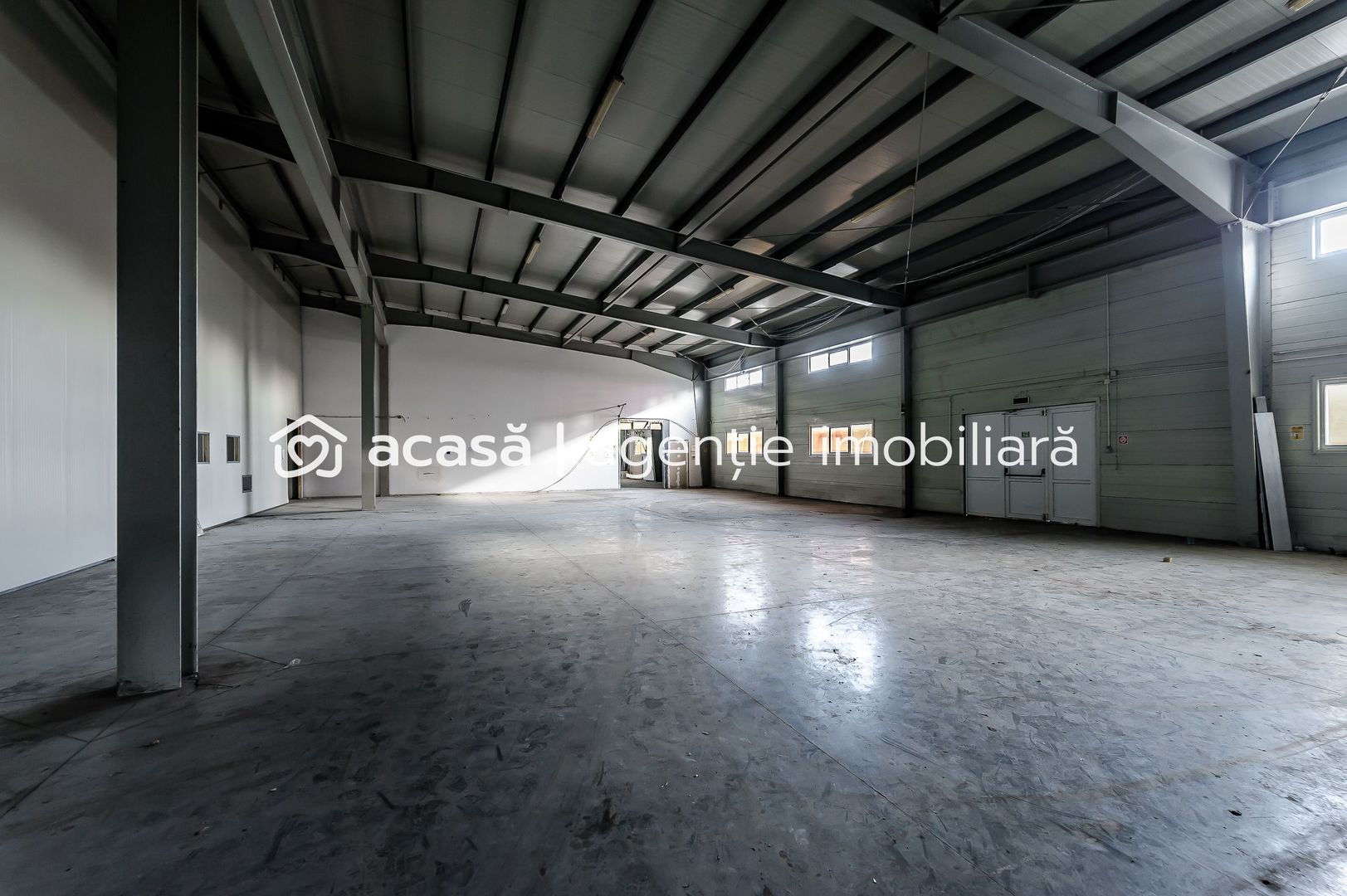 Hală industrială în suprafață de 2744 mp - Poză 3