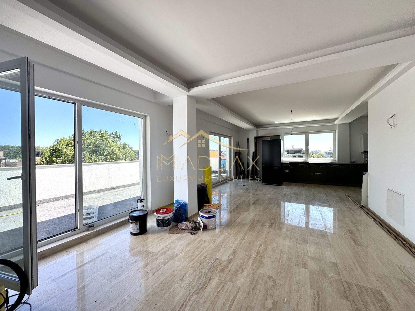 Duplex cu 4 Camere *211mp* Mobilat Complet/ 1 parking / Erou Iancu Nicolae - Poză 11