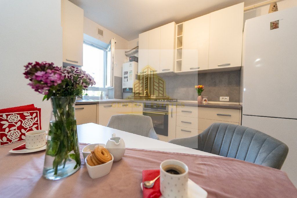 Apartament 2 camere Kasper -zona Coresi - Poză 4