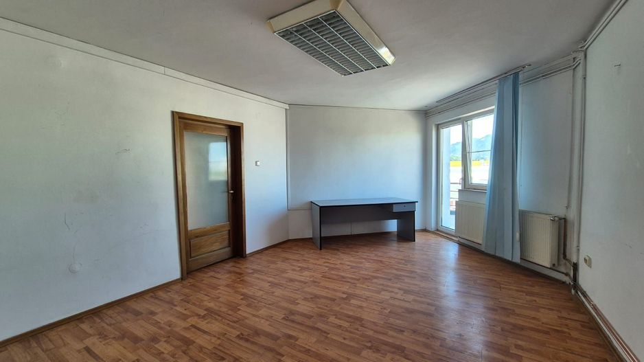 Exclusivitate- spațiu pretabil birouri - Poză 6