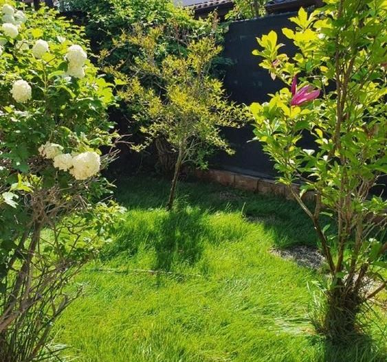 Vila Tunari, cartierul Scriitorilor, mobilata si utilata cu materiale premium - Poză 12