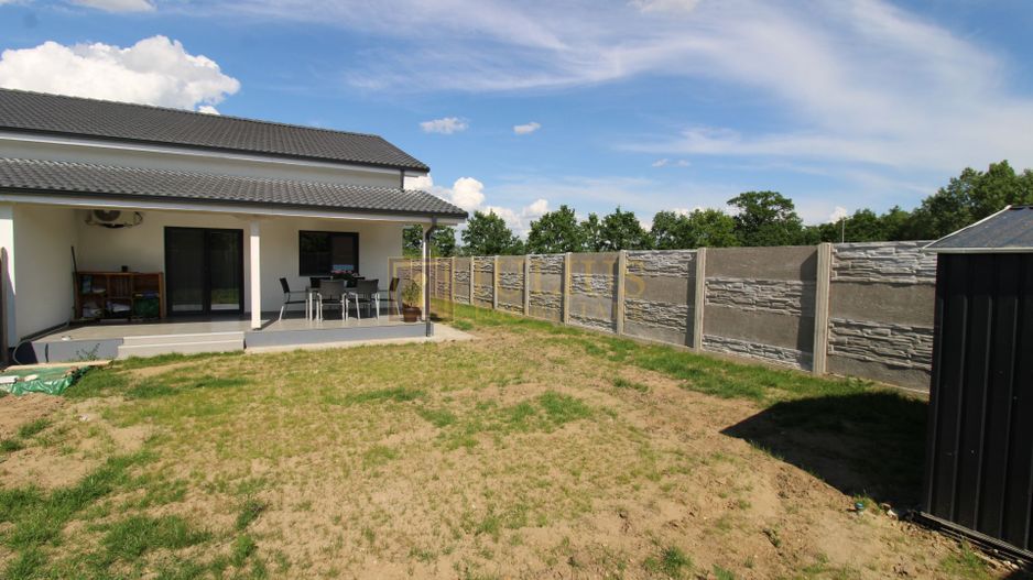 Duplex modern, prima închiriere | Moșnița Nouă - Poză 3