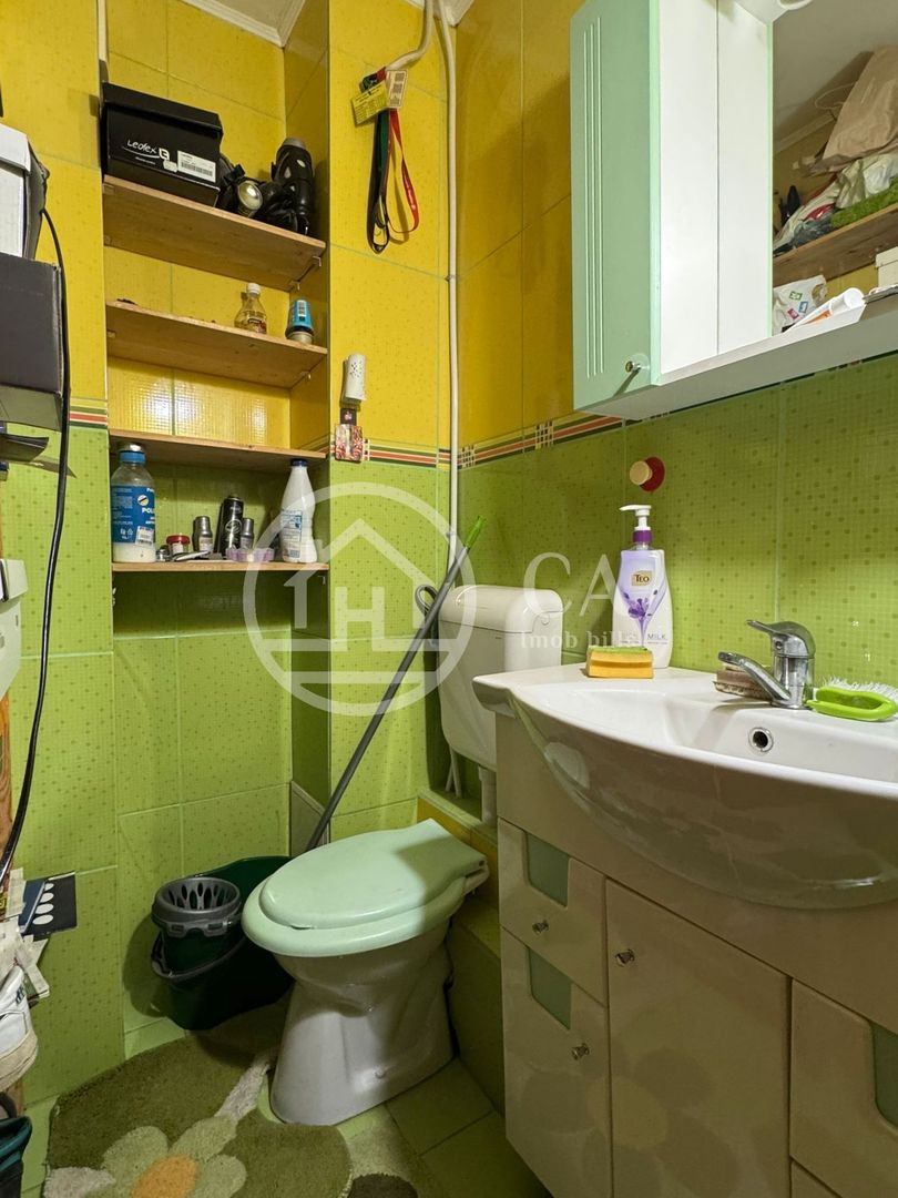 Apartament de vânzare tip Q cu 4 camere în zona Nufărul, Oradea - Poză 12