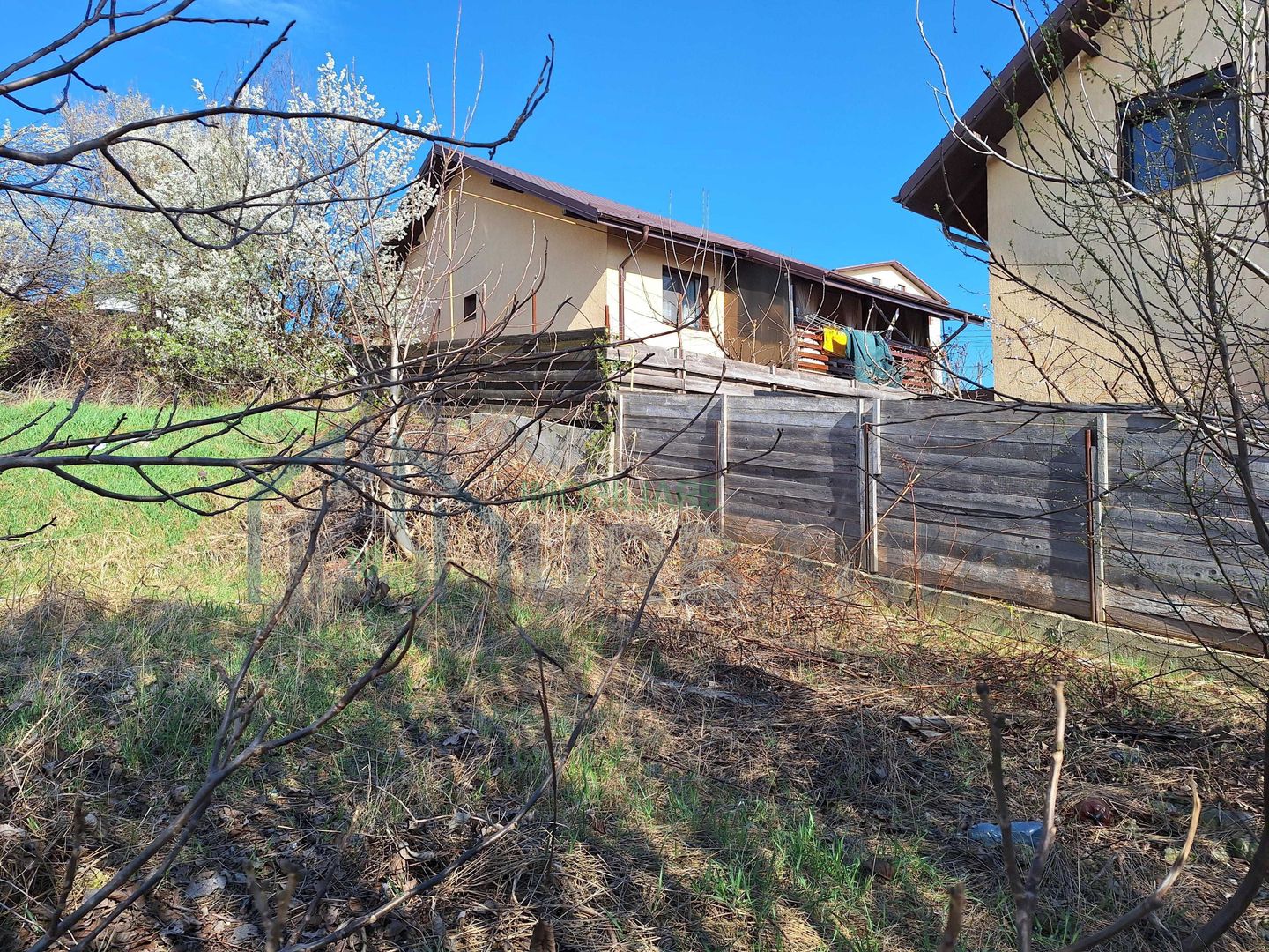 Teren intravilan 752 mp – Valea Adâncă, str. Costea Vodă – deschidere pe 2 laturi, toate utilitățile - Poză 2