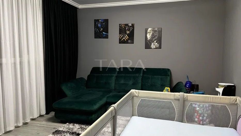 Apartament cu 3 camere de vânzare în Floresti - Poză 1