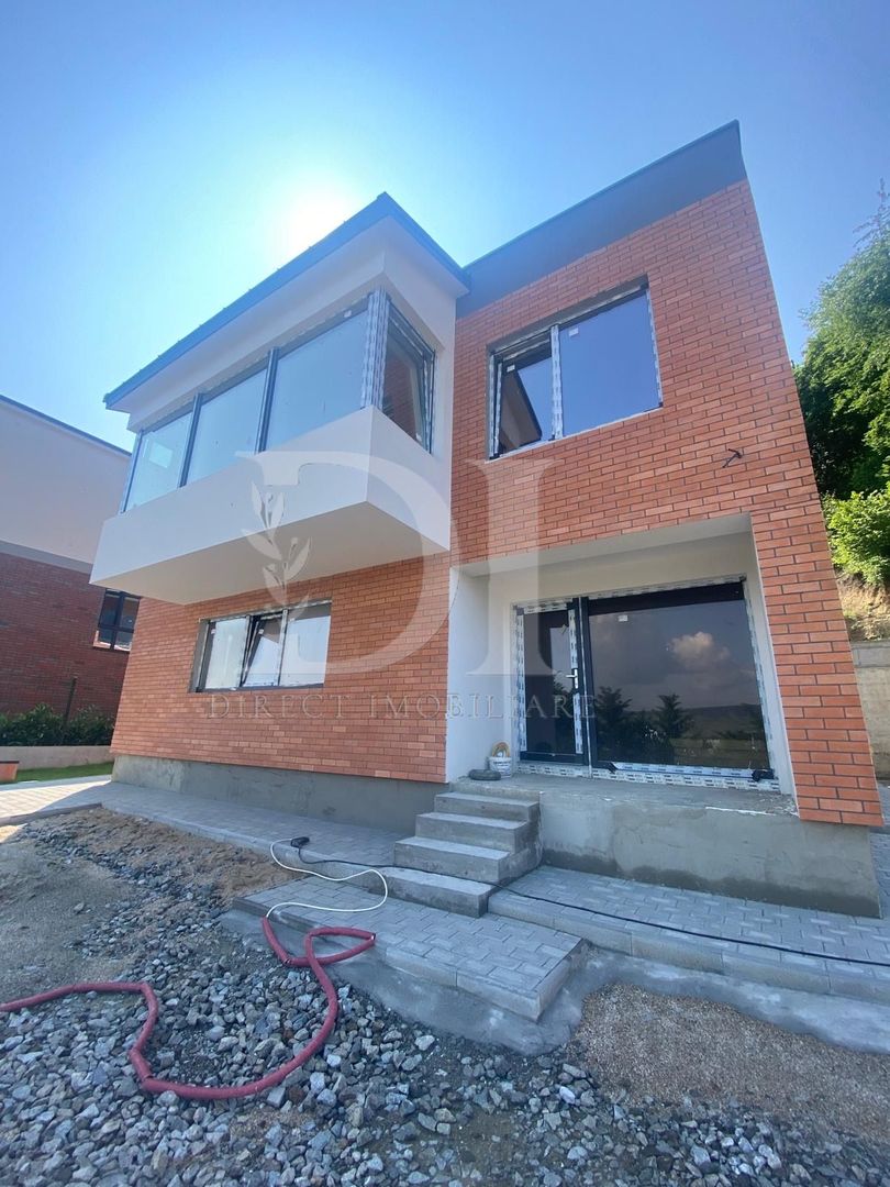 Casa individuala 220 mp /  curte libera de 581 mp / Zona Tautiului - Poză 6