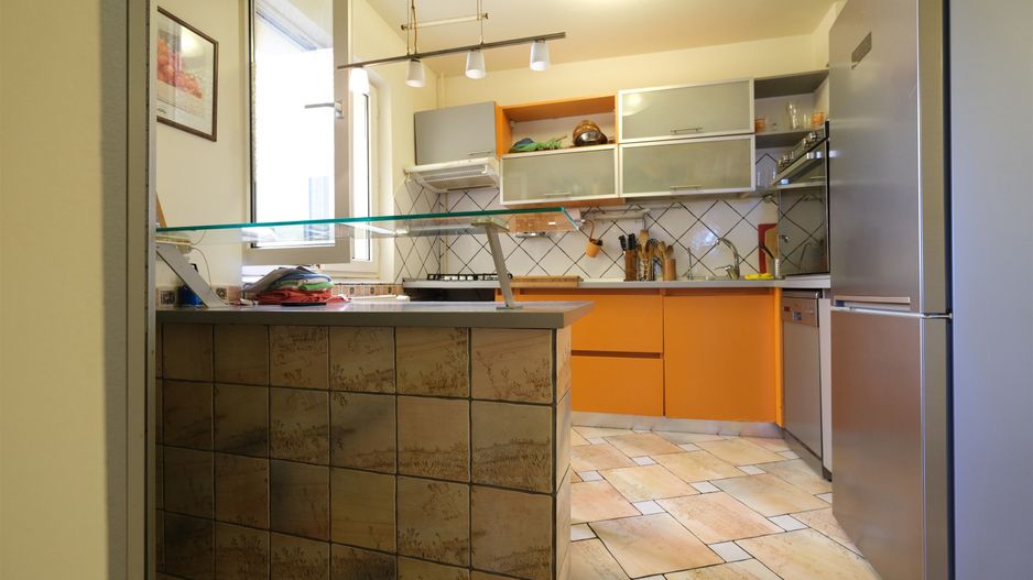 Colentina - D-na Ghica, apartament superb 3 camere mobilate si utilate - Poză 13