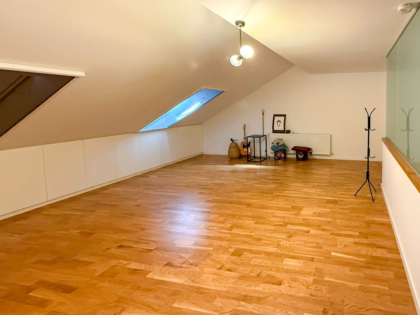 Chirie | Vilă 5 camere 170mp | Parcare | Jacuzzi | Curte privată - Poză 20