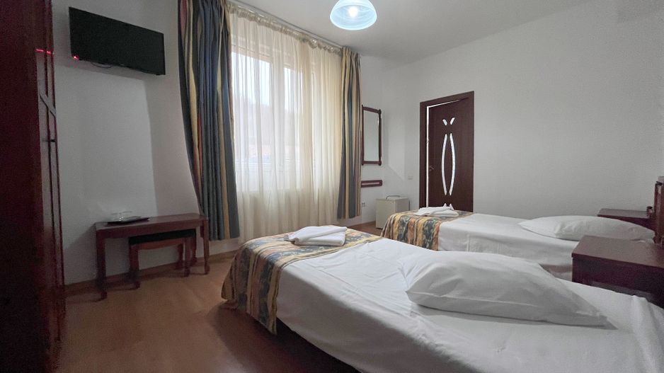 Cazare In Aparthotel Modern Utilat, Ideal pentru Echipe de Muncă - Poză 7