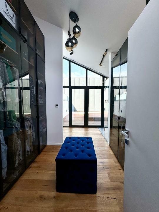 Superb duplex cu 4 camere şi terase mari - Poză 14