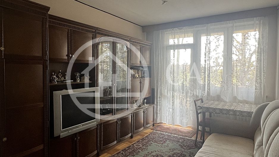 Apartament cu 3 camere de vanzare Central, Oradea. - Poză 7