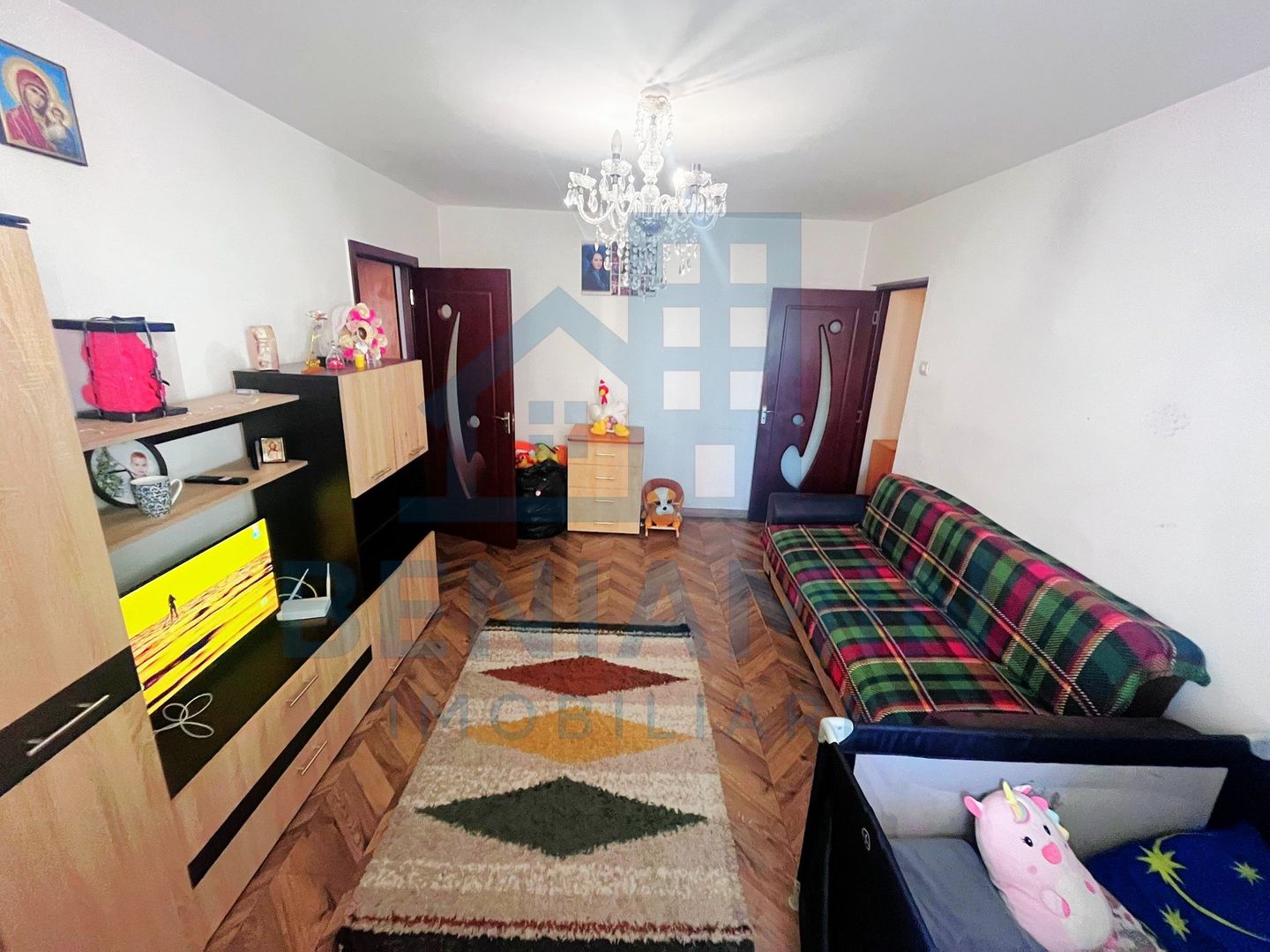 Apartament 2 camere semidecomandat Noua 41mp etaj 2 Brasov - Poză 2