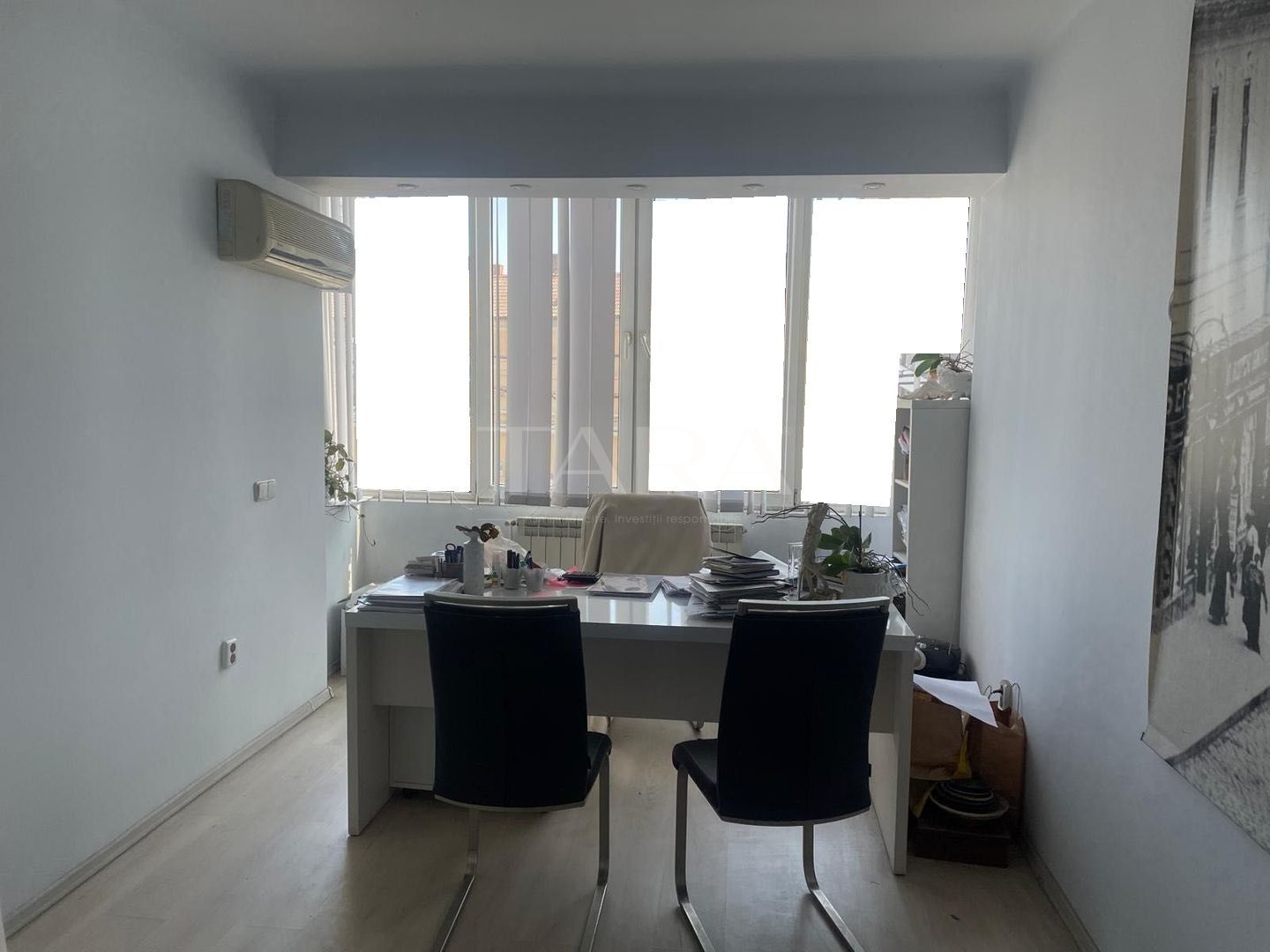 Apartament 2 camere în Centru, Piața Mihai Viteazu. - Poză 2