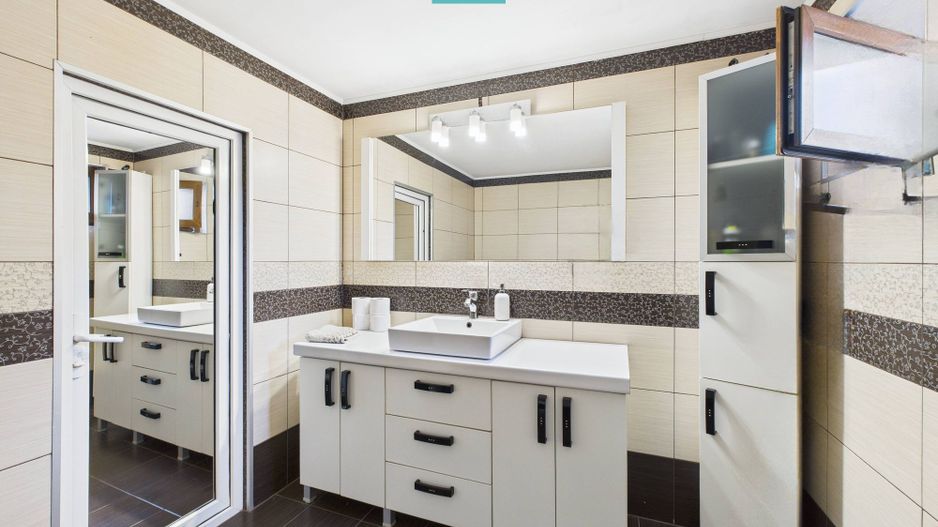 Casă cu spațiu comercial Arad, calea Aurel Vlaicu - Poză 7